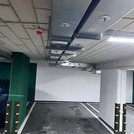 La Perle City Center Underground Parking-3